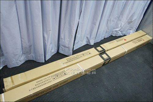 真假红叶投影幕辨别